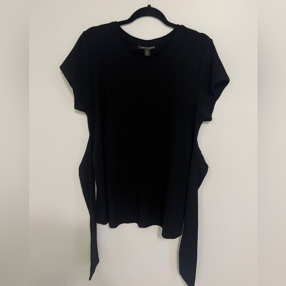 A Pea in the Pod Maternity Top